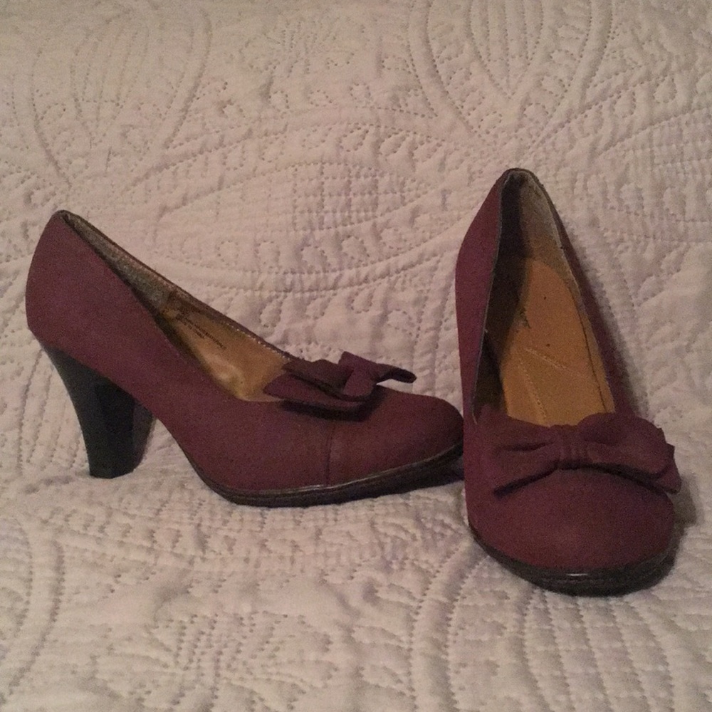 Plum colored Cloud Walker heels